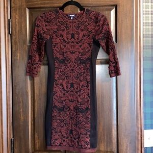 tilDon Dress Maroon and Black body-con XS